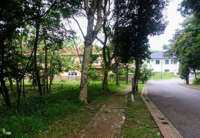 Nice bungalow lot @ Country height damansara 