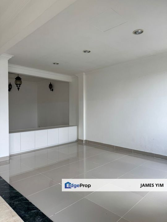 Newly touched up & painted semiD house @ wangsa Ukay , Selangor, Ampang