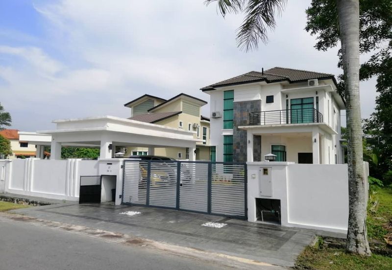 Bandar Saujana Utama