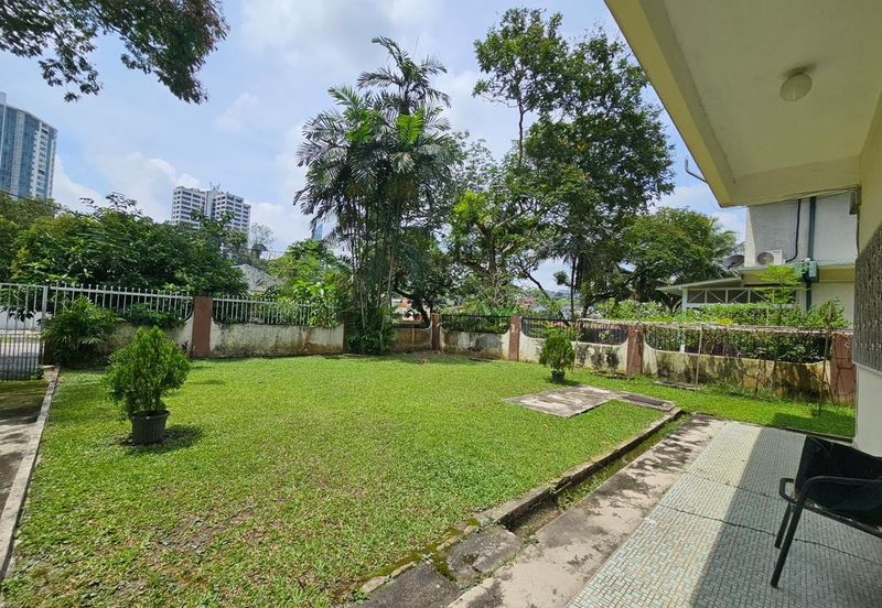 Lucky Garden (Jalan Bangsar)