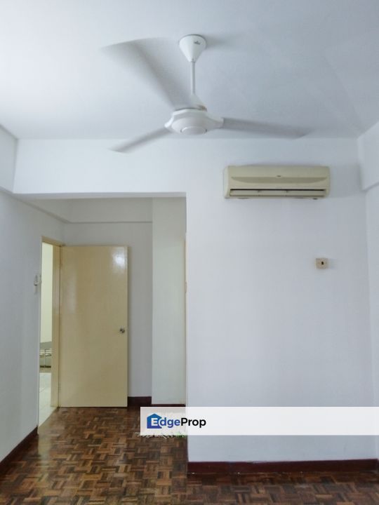 Fully furnished corner unit @ Tiara Kelana , Selangor, Petaling Jaya