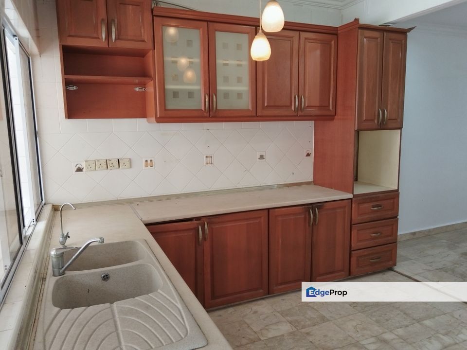 Fully renovated and extended house @ Ss12 Subang Jaya , Selangor, Subang Jaya