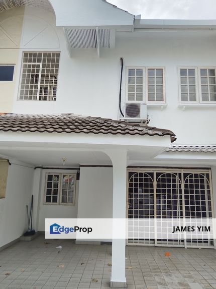 walking distance to LRT  (1km) house@Taman Megah Emas , Selangor, SS2
