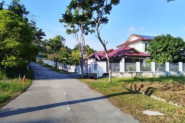 Taman Saujana Utama