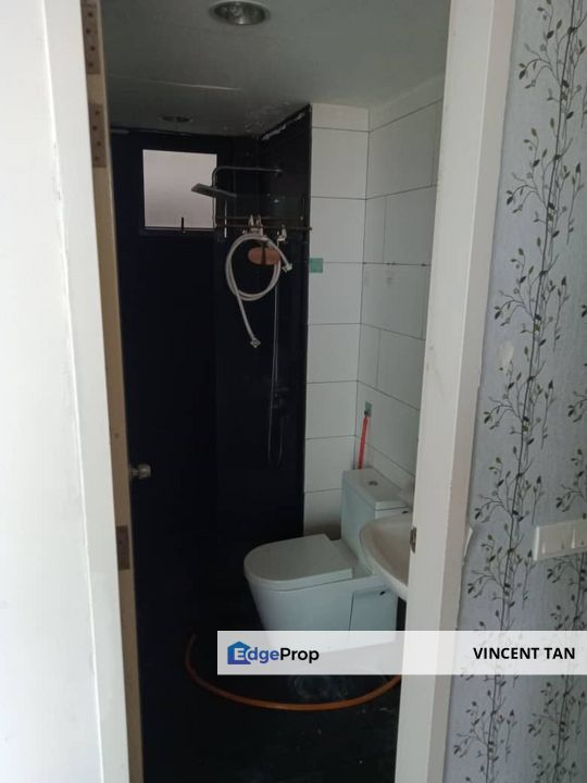Studio For Sale @ Univ 360 Place, Seri Kembangan, Selangor, Seri Kembangan