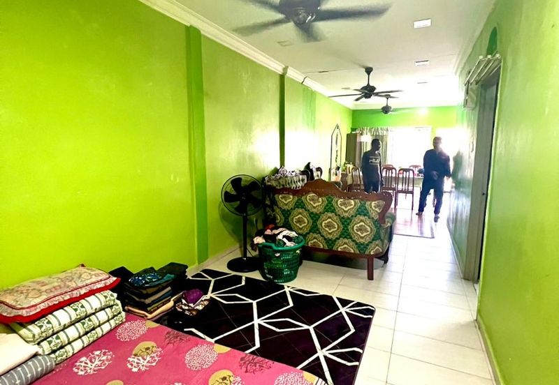 1.5 Storey Terrace House For Rent @ Taman Seri Cerakah Meru, Klang