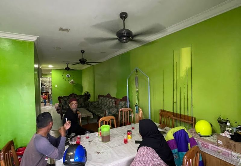 1.5 Storey Terrace House For Rent @ Taman Seri Cerakah Meru, Klang