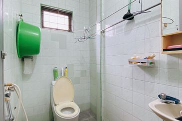 Double Storey Link House For Sale @  SS17, Subang Jaya