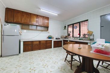 Double Storey Link House For Sale @  SS17, Subang Jaya