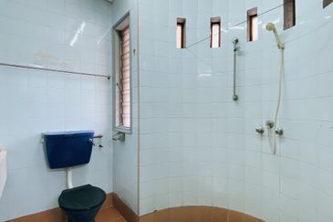 Double Storey Link House For Sale @  SS17, Subang Jaya