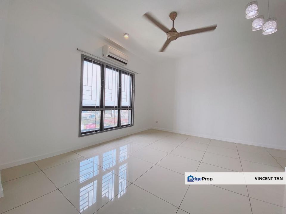 Serviced Residence For Sale @ Emira Residence, Shah Alam, Selangor, Shah Alam