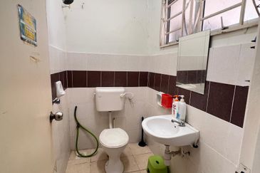 Dua Ruby Garden Residence