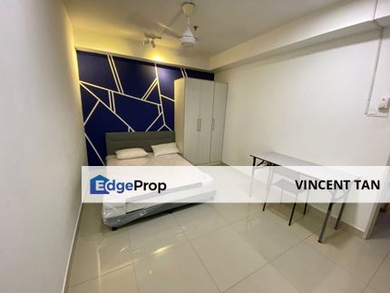 Male Middle Room For Rent - Move-In Ready! @ Suria Jelutong, Bukit Jelutong , Selangor, Bukit Jelutong