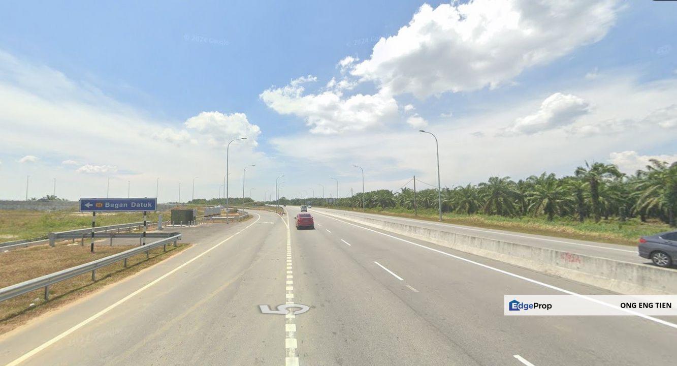 21.99Acre Agriculture Land Suitable for Petrol Station Sitiawan Bagan Datuk Perak, Perak, Manjung