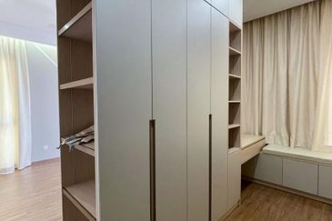 Lucent Residence @ twentyfive.7