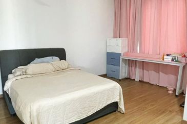 Lucent Residence @ twentyfive.7