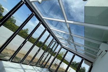 Lucent Residence @ twentyfive.7