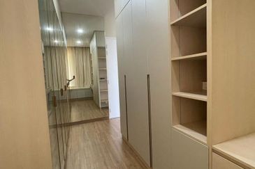 Lucent Residence @ twentyfive.7