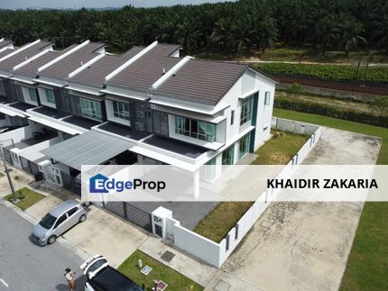 End Lot, Double Storey Terrace House for Sale at Adiva Serenia City, Dengkil, Sepang., Selangor, Sepang