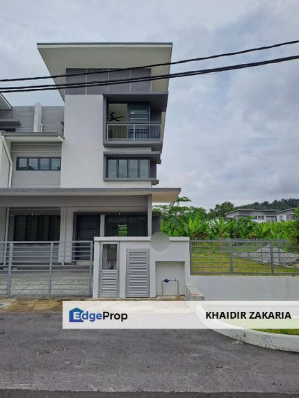 3 Storey Semi D for Rent at Taman Sentosa Damai Teras Jernang Kajang/Bangi Selangor, Selangor, Kajang