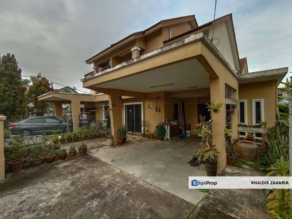 Fully Renovated Semi D Cluster Double Storey for Sale at Amanda Alam ...