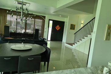 Duta Villa, Setia Alam