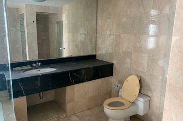 202 DC (Desa Cahaya)