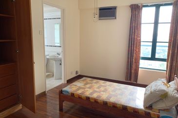 202 DC (Desa Cahaya)