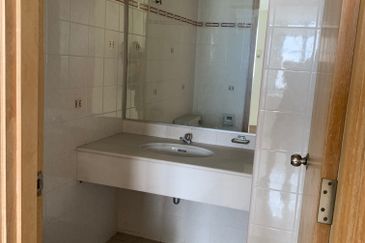 202 DC (Desa Cahaya)