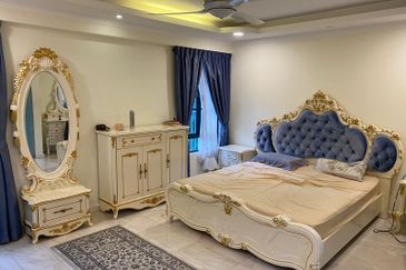 202 DC (Desa Cahaya)