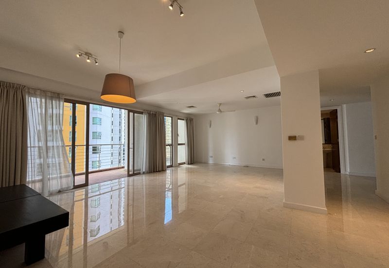 Hampshire Park Condominium