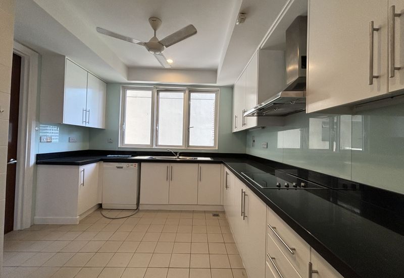 Hampshire Park Condominium