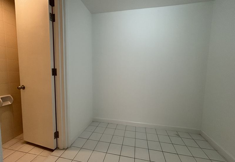 Hampshire Park Condominium