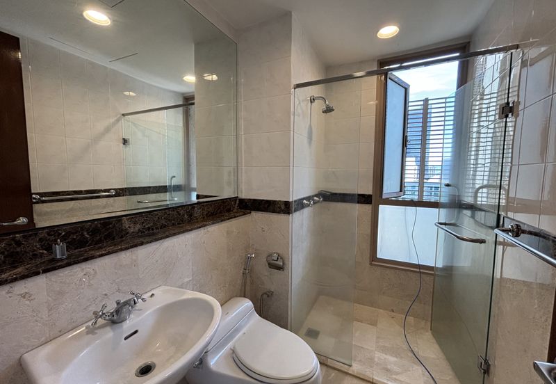 Hampshire Park Condominium