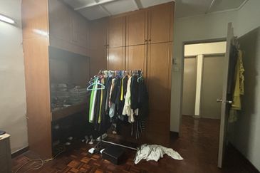 Subang SS17/2 Double Storey Link House 