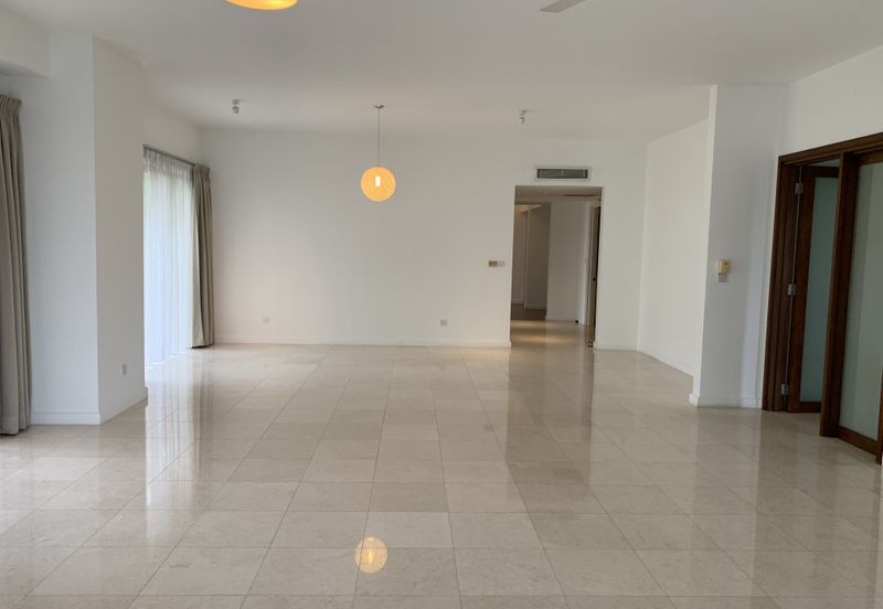 Hampshire Park Condominium