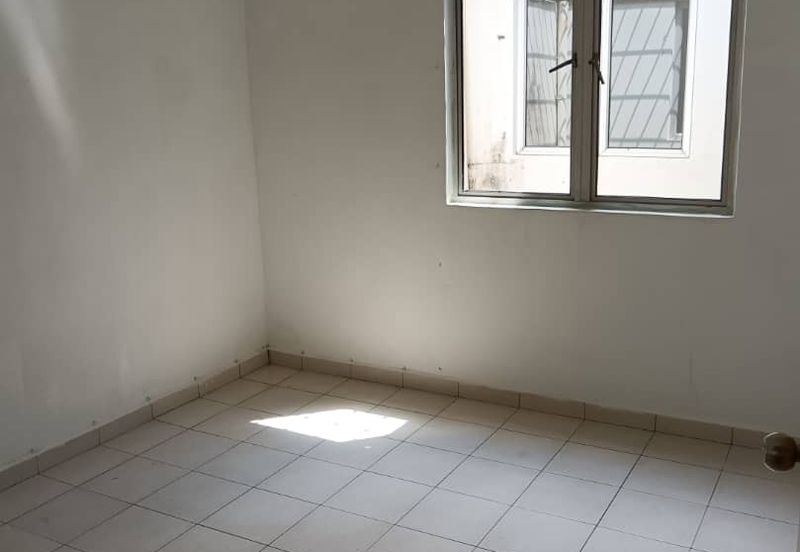 Jalan Bandar Kinrara 3/1A