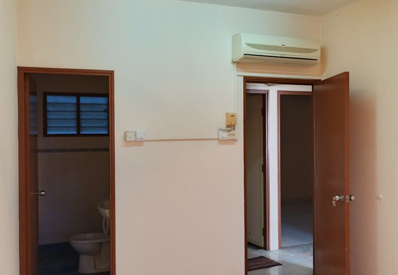 Akasia Apartment, Pusat Bandar Puchong
