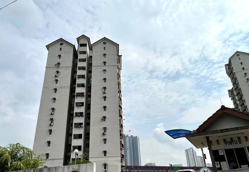 Sentul Utama Condominium