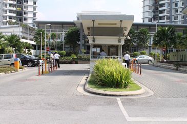 Ariza Garden Villa @ Taman Raintree