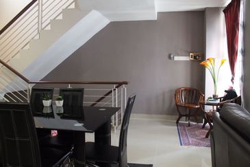 Ariza Garden Villa @ Taman Raintree