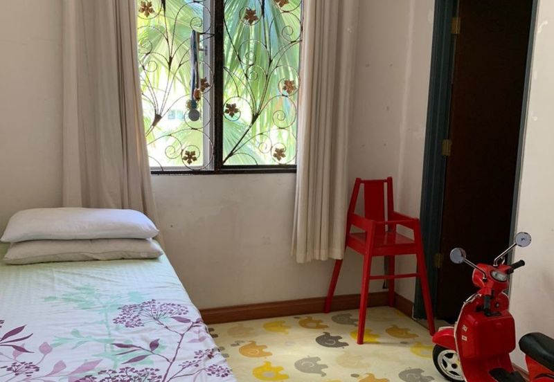 Ariza Garden Villa @ Taman Raintree