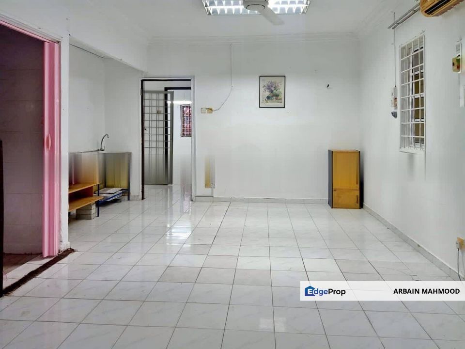 End Lot Terrace for Rent in Bukit Indah, Ampang, Selangor, Ampang