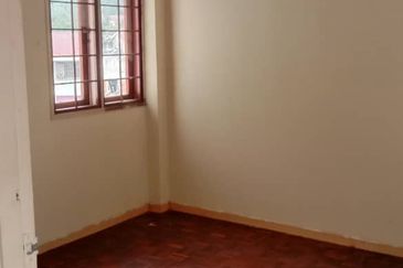 ROSE APARTMENT, BUKIT INDAH , AMPANG