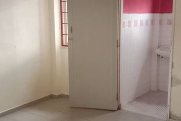 ROSE APARTMENT, BUKIT INDAH , AMPANG