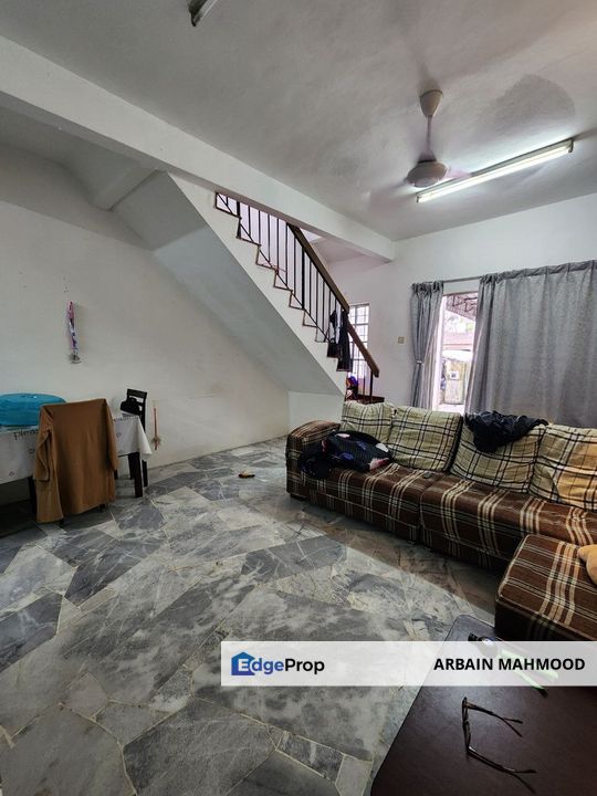 TAMAN SRI GOMBAK, BATU CAVES, Selangor, Gombak