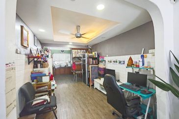 Taman Desa Keramat AU2