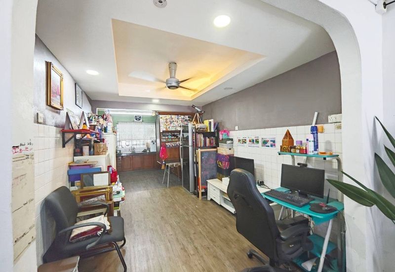 Taman Desa Keramat AU2