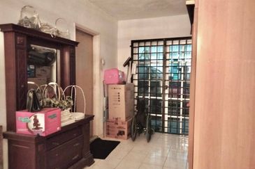 Taman Lembah Keramat AU5