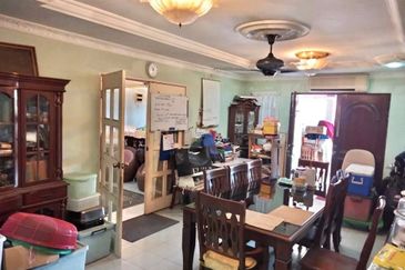 Taman Lembah Keramat AU5